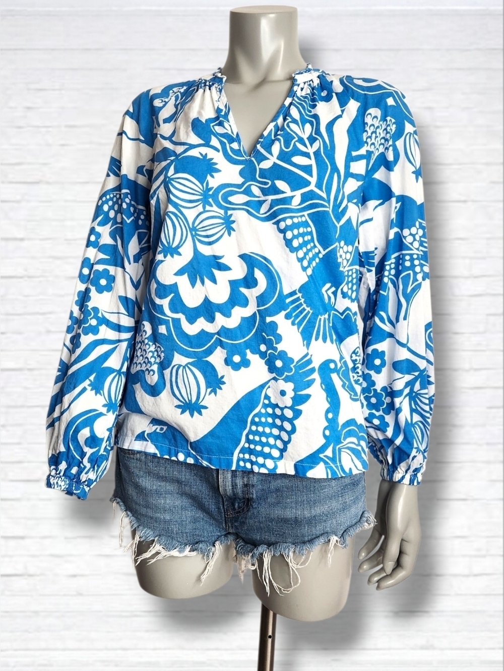 Boden Serena Pleat Neck Tropical Blue Floral Print Pop Over Tunic Top Size 6 US